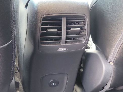 Certified 2025 Ford Escape SE w/ PHEV Premium Package FWD image 17