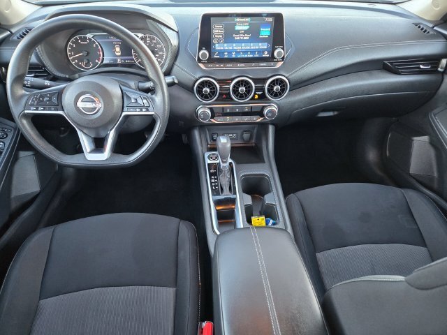 Used 2025 Nissan Sentra SV FWD image 11