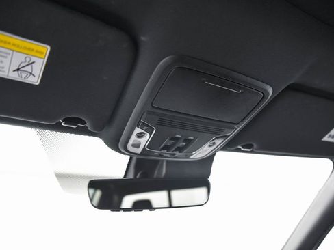 Used 2022 Honda Ridgeline Black Edition image 17