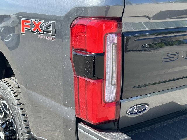 New 2026 Ford F250 Platinum AWD/4WD image 12