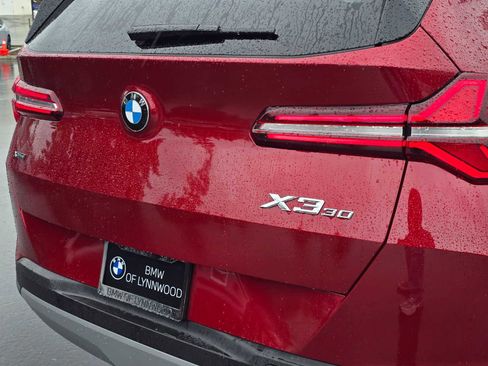 Used 2025 BMW X3 xDrive30i w/ Premium Package image 13