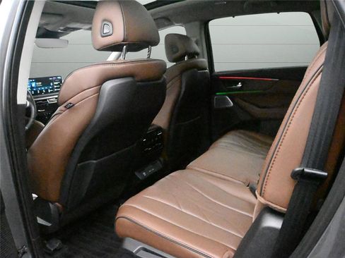 Certified 2025 Acura MDX SH-AWD w/ Advance Package image 12