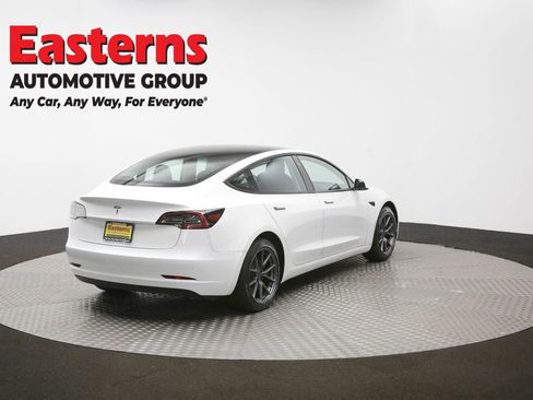 Used 2023 Tesla Model 3 Standard Range image 38