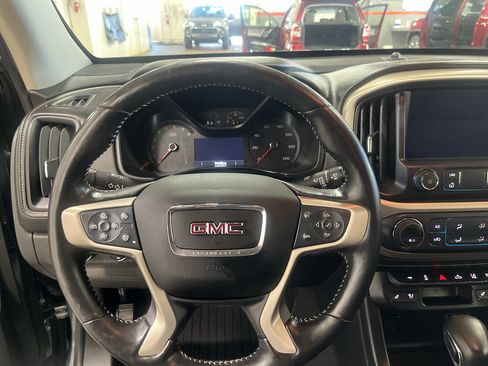 Certified 2022 GMC Canyon Denali AWD/4WD image 18