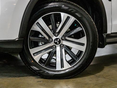 New 2025 Mitsubishi Outlander Sport ES image 3