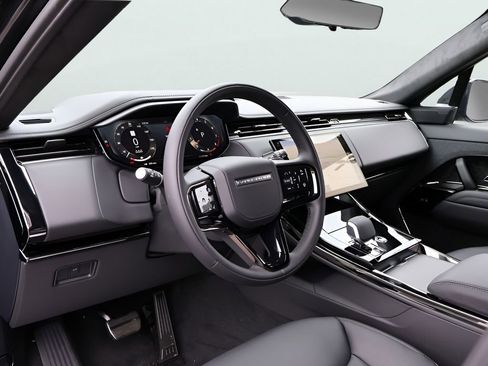 New 2026 Land Rover Range Rover Sport Autobiography AWD/4WD image 17