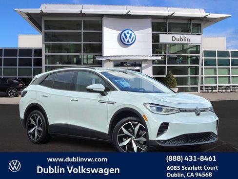 Used 2023 Volkswagen ID.4 Pro S image 1