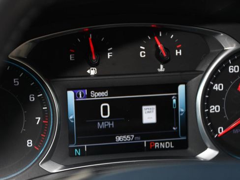 Used 2019 Chevrolet Traverse LT w/ LT Premium Package AWD/4WD image 36