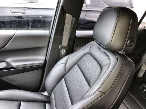 New 2026 Chevrolet Equinox LT w/ Convenience Package II image 22