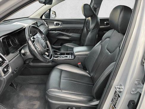 Used 2022 Kia Sorento SX AWD/4WD image 10