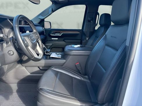 Used 2023 GMC Sierra 1500 Denali w/ Denali Reserve Package AWD/4WD image 9