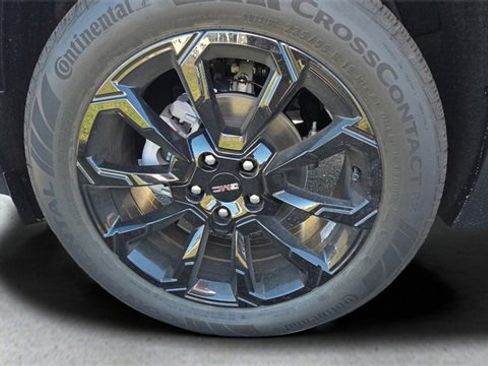 New 2026 GMC Terrain Elevation w/ Elevation Premium Package image 19