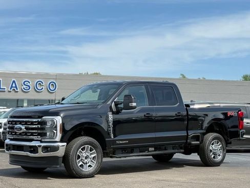 Certified 2026 Ford F350 Lariat w/ Lariat Premium Package AWD/4WD image 35