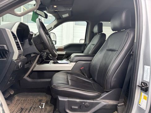 Used 2020 Ford F150 Lariat w/ Max Trailer Tow Package AWD/4WD image 11