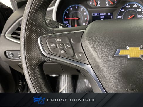 Used 2025 Chevrolet Malibu LT image 22