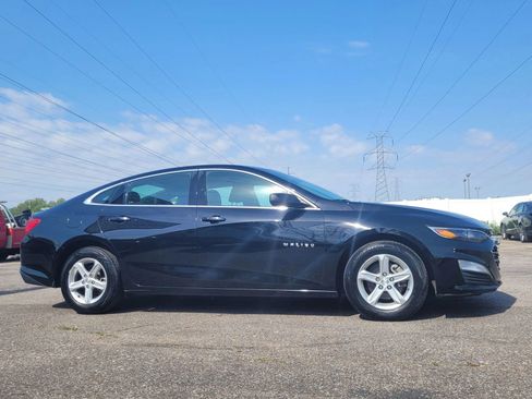 Used 2019 Chevrolet Malibu LS w/ LPO, Convenience Package 1 FWD image 4