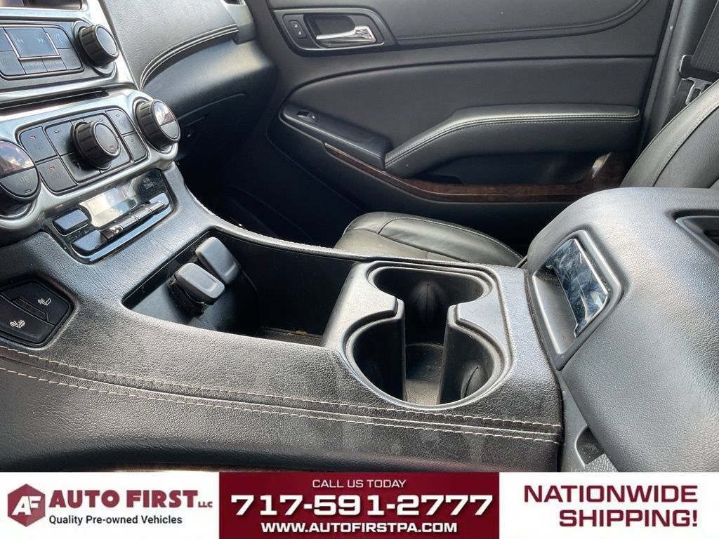 Used 2020 Chevrolet Suburban LT AWD/4WD image 26