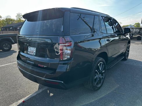 Used 2021 Chevrolet Tahoe RST w/ Luxury Package AWD/4WD image 5