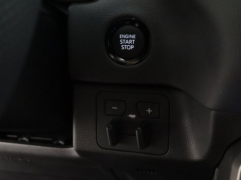 Used 2026 Toyota Tundra Limited RWD image 18