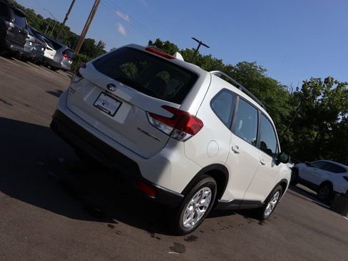 Used 2019 Subaru Forester w/ Alloy Wheel Package AWD/4WD image 7