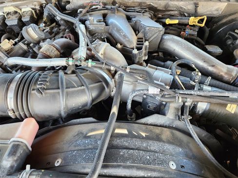 Used 2017 Ford F350 Lariat w/ Lariat Ultimate Package image 16