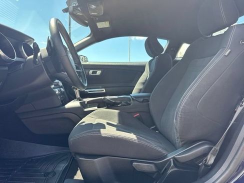 Used 2019 Ford Mustang Coupe RWD image 12