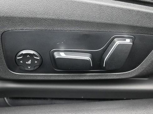 New 2026 BMW M440i Convertible image 31