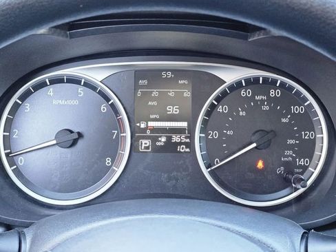 New 2025 Nissan Versa S w/ Trunk Package FWD image 19
