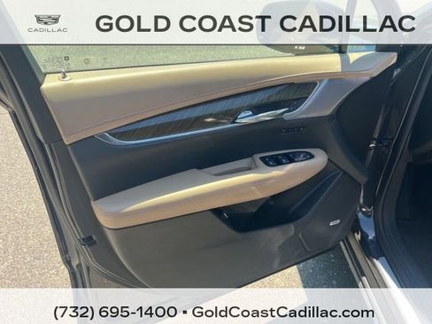 Used 2020 Cadillac XT6 Premium Luxury w/ Platinum Package AWD/4WD image 18