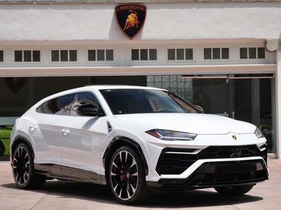 Used 2022 Lamborghini Urus