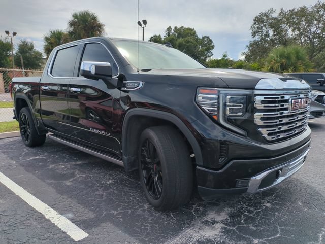 Used 2022 GMC Sierra 1500 Denali RWD image 1