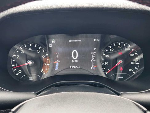 Used 2022 Jeep Compass Trailhawk w/ Trailhawk Convenience Group AWD/4WD image 19