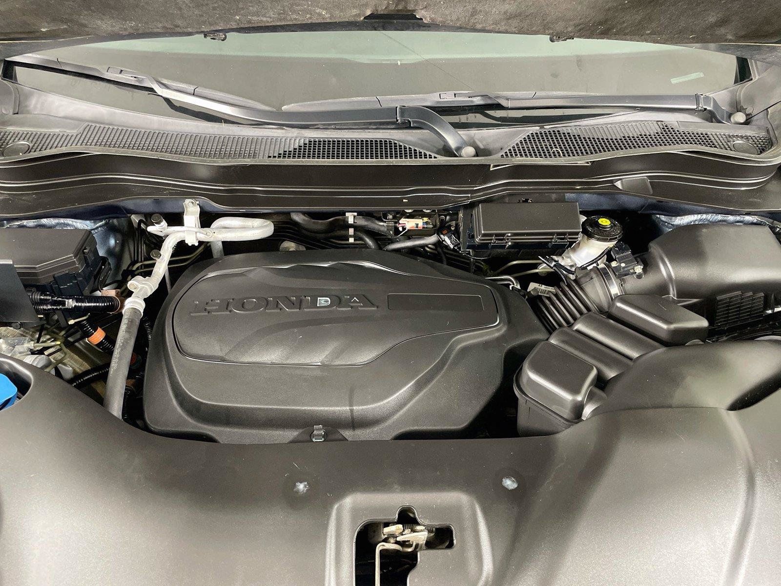 Used 2021 Honda Pilot Touring image 37