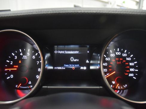 Used 2020 Ford Mustang Shelby GT350 w/ Technology Package image 45