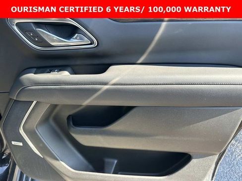 Certified 2024 Chevrolet Suburban Premier w/ Premium Package image 10