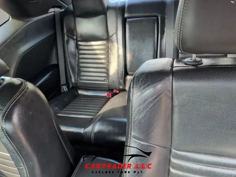 Used 2013 Dodge Challenger R/T Plus RWD image 23
