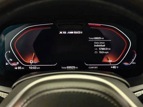 Used 2020 BMW X5 M50i w/ Executive Package image 22
