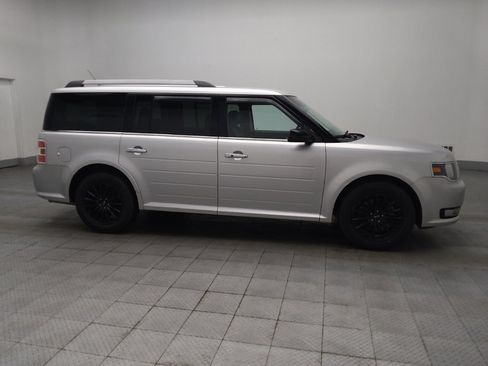 Used 2018 Ford Flex SEL w/ Equipment Group 202A image 11