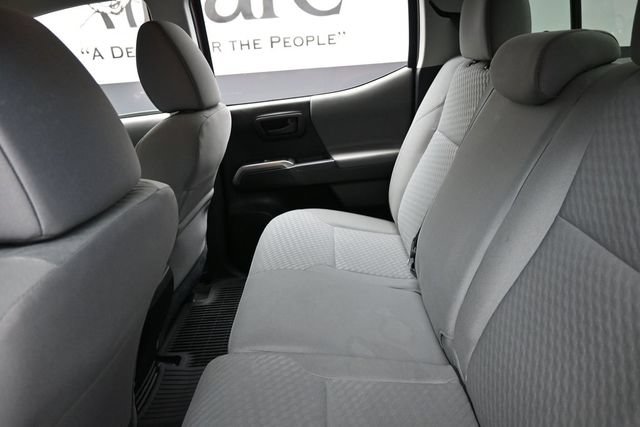 Used 2022 Toyota Tacoma SR5 RWD image 23
