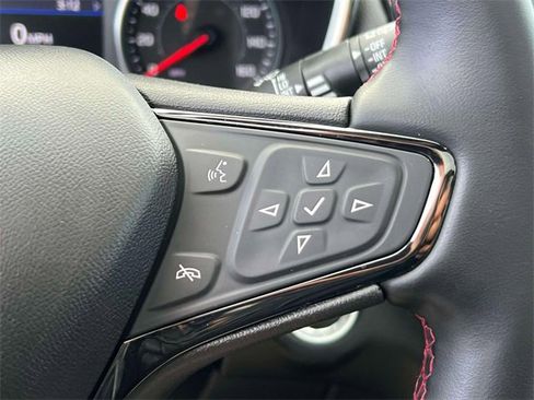 Used 2023 Chevrolet Equinox RS w/ RS Leather Package image 24