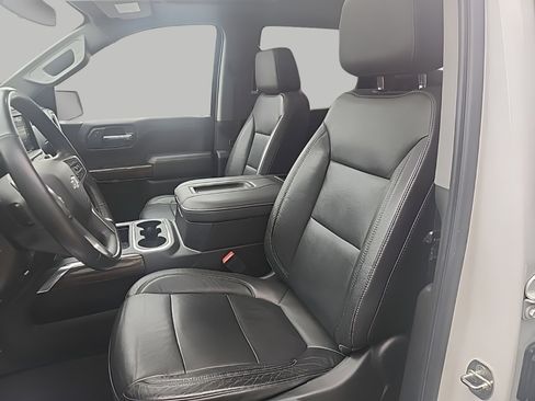 Used 2020 Chevrolet Silverado 1500 LT Trail Boss image 11