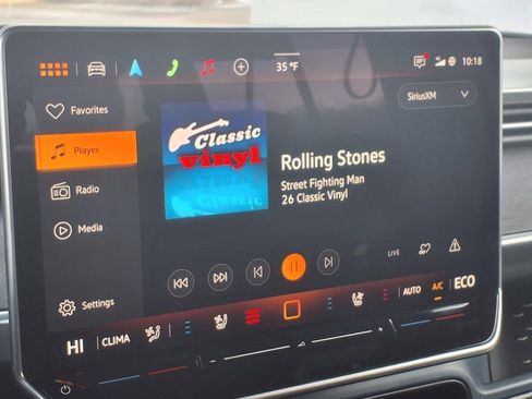 New 2025 Volkswagen ID. Buzz Pro S image 15