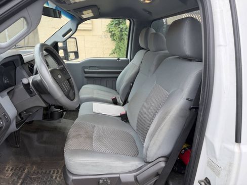 Used 2011 Ford F450 XL w/ XL Value Pkg RWD image 19
