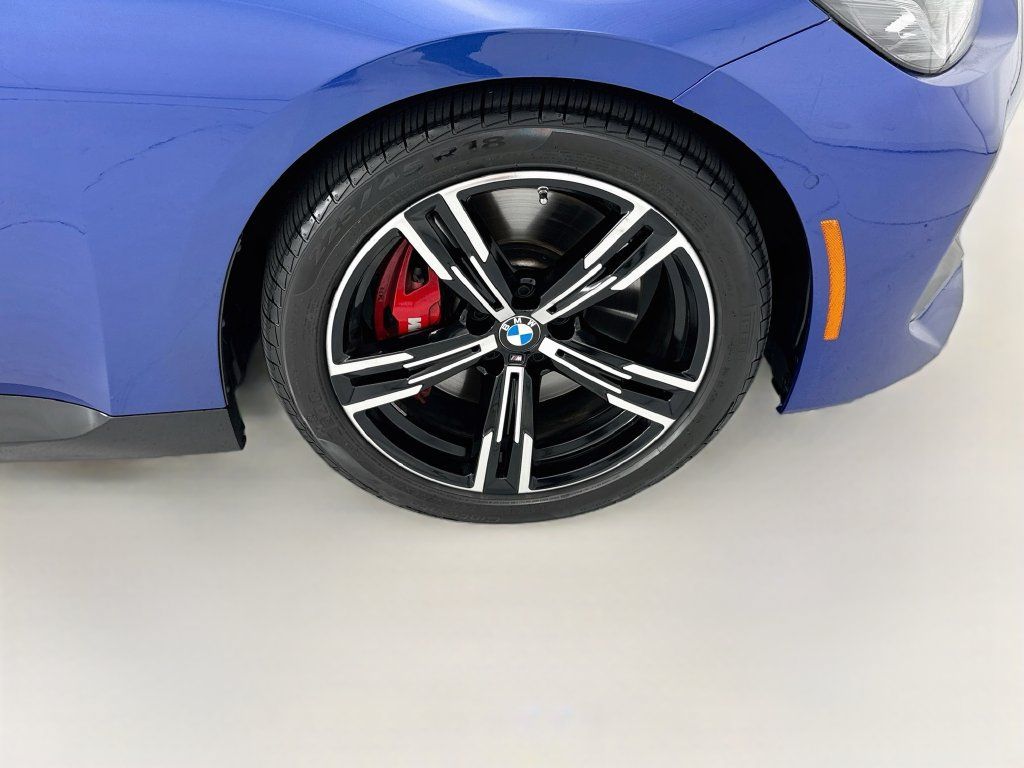 Used 2024 BMW 230i Coupe w/ Premium Package RWD image 29