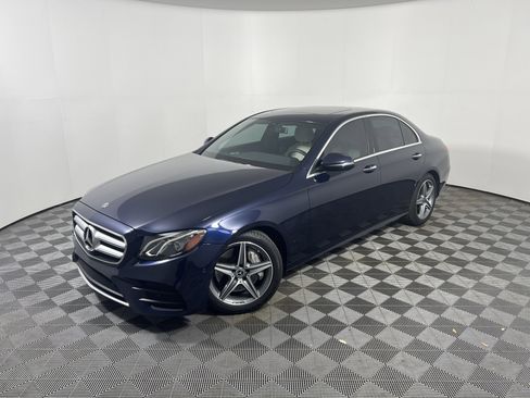 Used 2018 Mercedes-Benz E 300 image 1