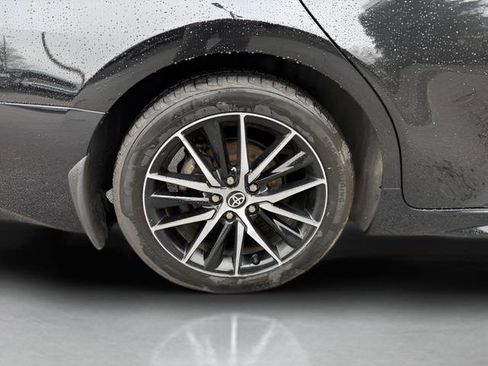 Used 2023 Toyota Camry SE w/ Audio Upgrade Package FWD image 25