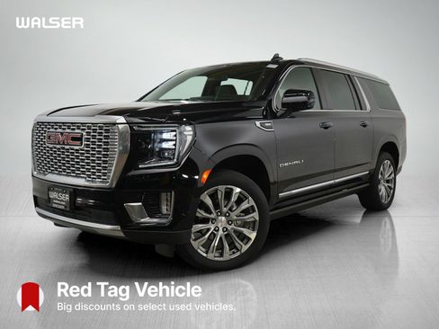 Used 2022 GMC Yukon XL Denali image 1