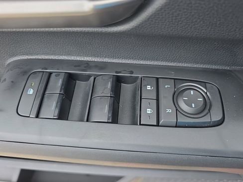 New 2026 Toyota Tacoma TRD Off-Road AWD/4WD image 27