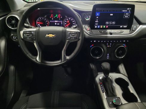 Used 2025 Chevrolet Blazer LT FWD image 22