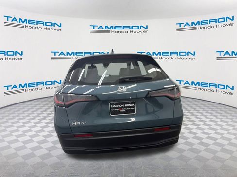 Used 2023 Honda HR-V LX image 4